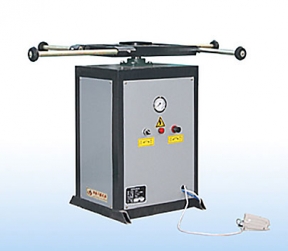 是什么原因?qū)е码p組份打膠機(jī)壓力不足？